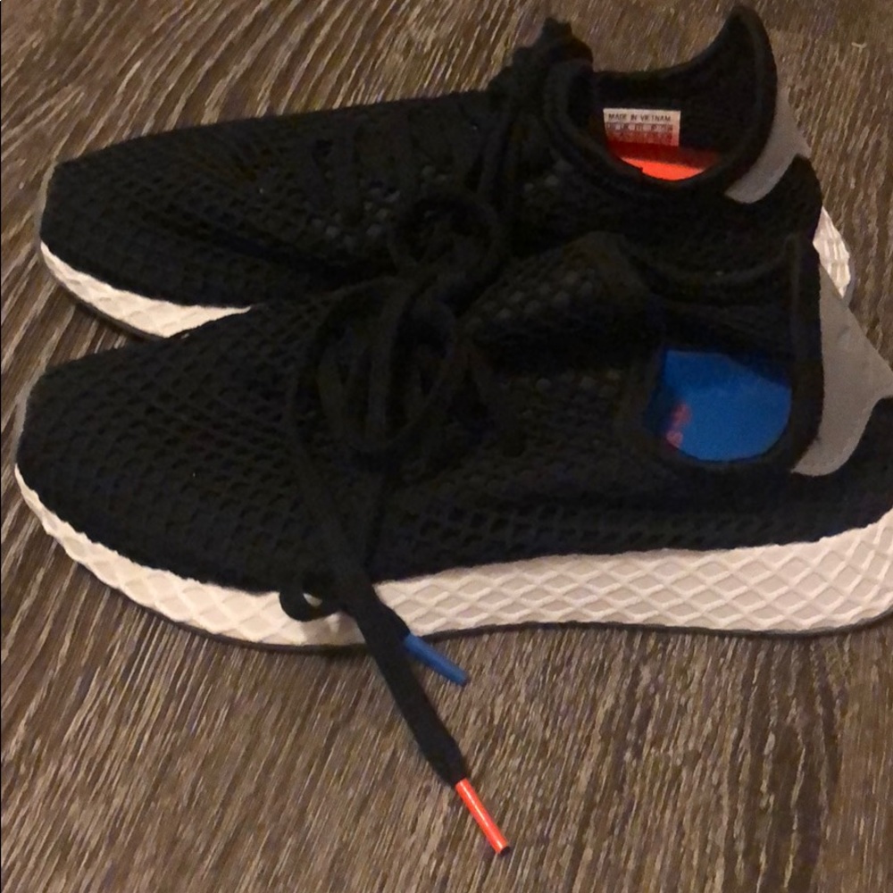Adidas Deerupt Runners size W5